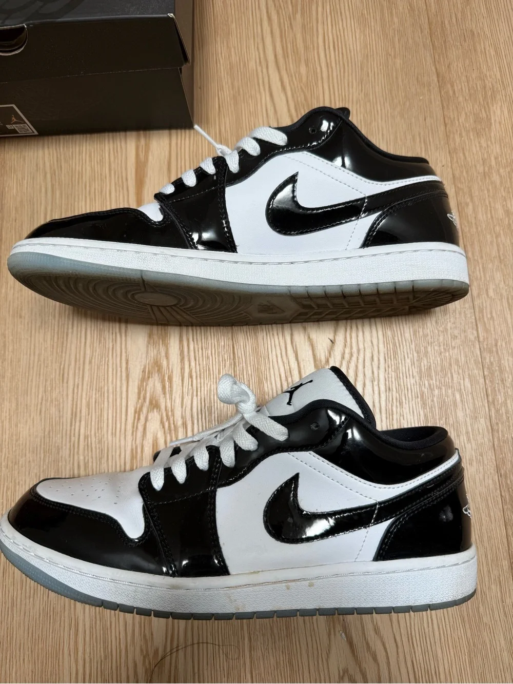 Nike Men’s Jordan 1 Low SE Concord Size 10.5